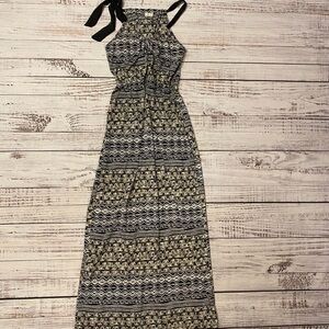 Everly black and off white maxi dress